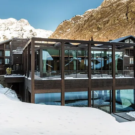 ホテル Nh Collection Mirtillo Rosso