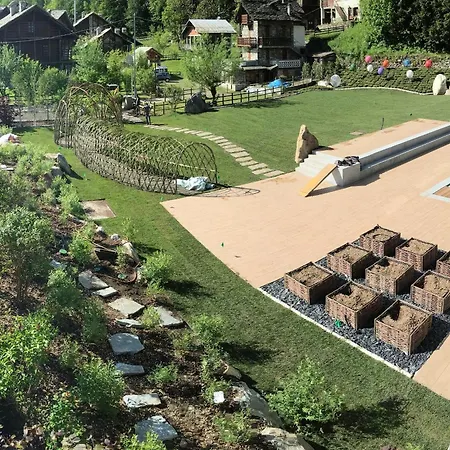 Nh Collection Mirtillo Rosso ホテル