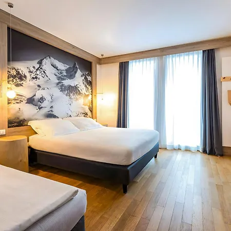 Hotel Nh Collection Mirtillo Rosso