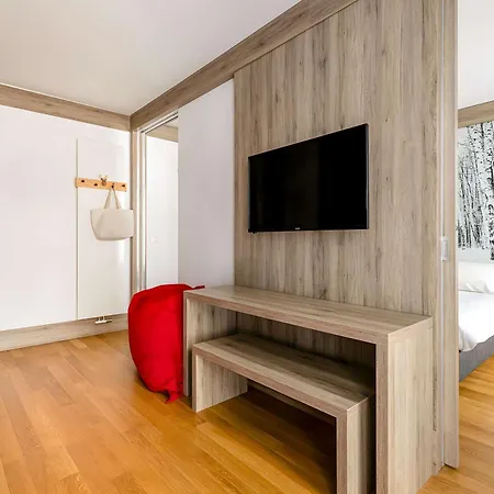 Hotel Nh Collection Mirtillo Rosso 4*