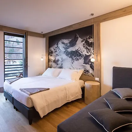 Nh Collection Mirtillo Rosso Hotel 4*