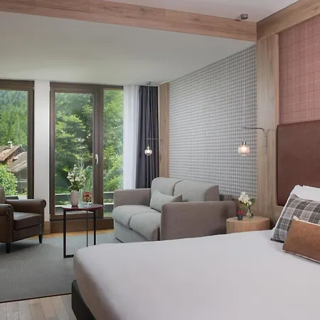 Nh Collection Mirtillo Rosso Hotel 4*