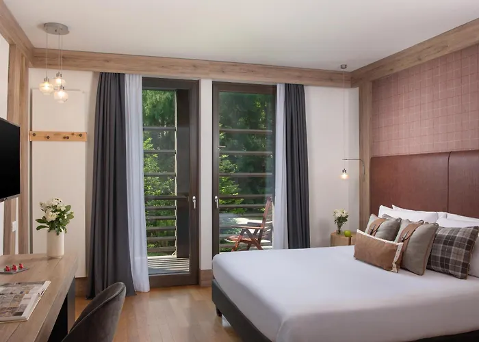 Nh Collection Mirtillo Rosso Hotel