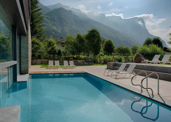 Nh Collection Mirtillo Rosso 4*