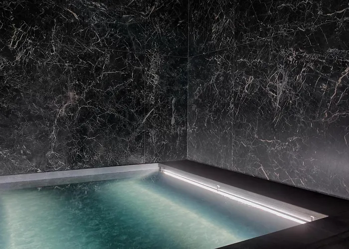 Hotel Nh Collection Mirtillo Rosso