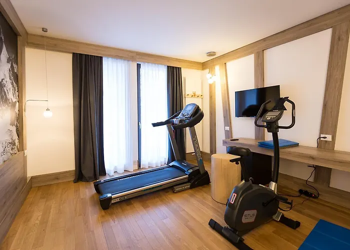 Nh Collection Mirtillo Rosso Hotel 4*